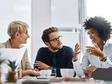 Risulterebbe necessario che il datore di lavoro si impegni a non creare o fomentare forme di competizione tra i dipendenti 