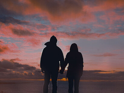 "I sensed the vibrations of her voice, crisscrossing me"