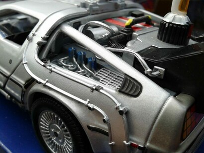 MAqueta del Delorean de "Regreso al futuro"