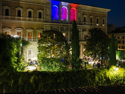 Festa dell'ambasciata di Francia a Roma nell'imponente e bellissimo palazzo Farnese