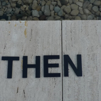 Peter Downsbrough. Courtesy of Ángels Barcelona