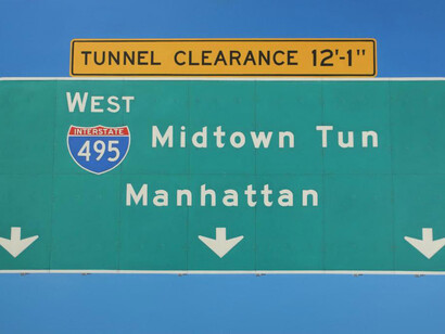 Eric Nash, Midtown tunnel. Courtesy of George Billis Gallery