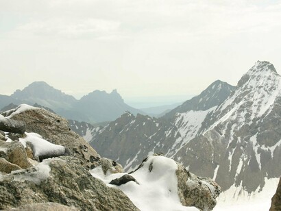 Le montagne innevate del caucaso, Romania