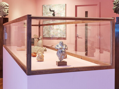 Closer. Courtesy of Barakat Gallery