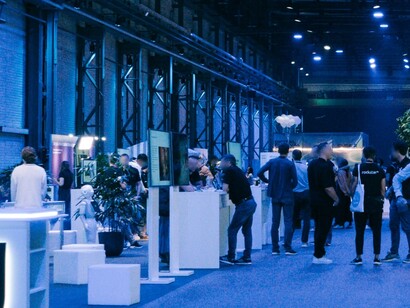 Lo sviluppo dell’intelligenza artificiale richiede investimenti infrastrutturali ingenti prima ancora della produzione di profitti