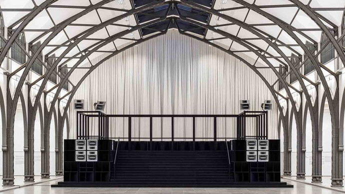 Cevdet Erek. Bergama Stereo. Courtesy of Hamburger Bahnhof