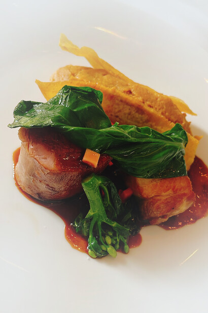 Lomito de cerdo y poitrine de pork belly del restaurante Sereno en Caracas, Venezuela (Foto de Ligia Velásquez)