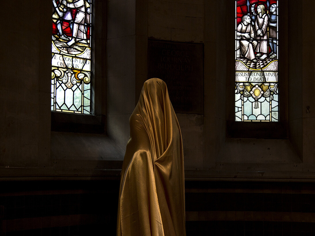 Güler Ates, Woman in the Chapel II, 2015, Giclée print, edition of 5, 55 x 59 cm