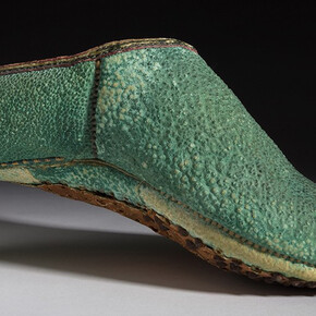 Standing Tall. Courtesy of Bata Shoe Museum 