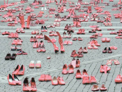 Ogni 25 novembre vi invito a indossare le vostre scarpette rosse in memoria di chi non ce la fa