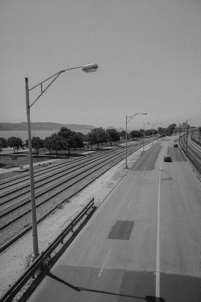 Lo que  mejoraría las posibilidades de la Comunidad Valenciana como destino turístico, favorecería los flujos de movimiento de viajeros y mercancías