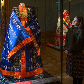 100 ideas of happiness. Art treasures from Korea, exhibition view. Courtesy of Residenzschloss 