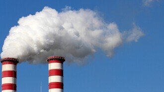 La continua emisión de gases contaminantes a la atmósfera desde hace más de 150 años pone en cuestión la propia habitabilidad de nuestro planeta
