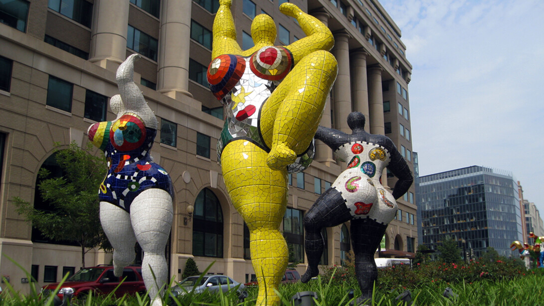 Three Graces, Niki de Saint Phalle