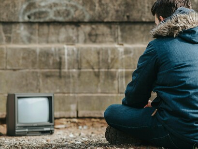 Em plena era analógica, sem internet e com recursos escassos, essas iniciativas demonstraram que a comunicação não pode ser tratada como um monopólio. Concordando ou não com seus métodos, as TV's piratas foram revolucionárias, criativas e, muitas vezes, irreverentes