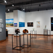 Various artists, First impressions, exhibition view. Courtesy of Momentum Gallery