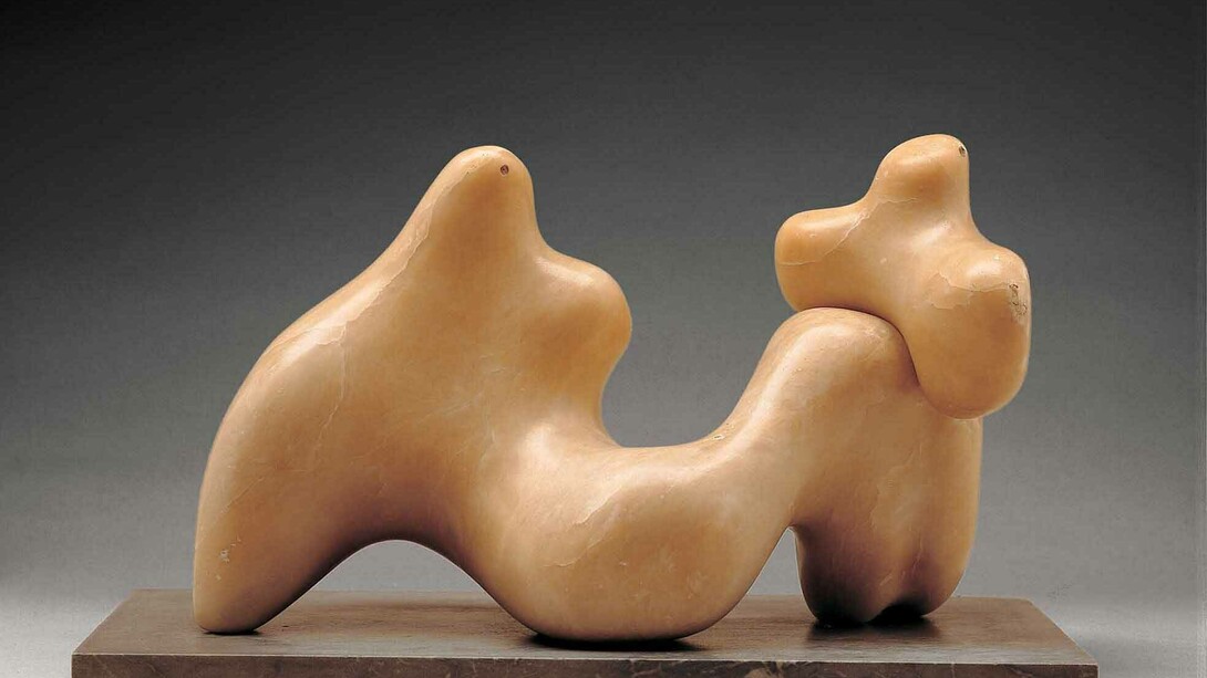 Barbara Hepworth, Large and Small Form 1934, Sculpture, White alabaster, 250 x 450 x 240 mm, Courtesy of the Pier Arts Centre © Bowness, Hepworth Estate