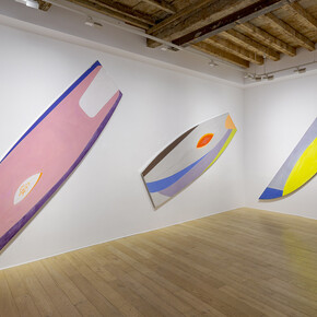Giulio Turcato, Cosmic infinity, exhibition view. Courtesy of The Secci Gallery