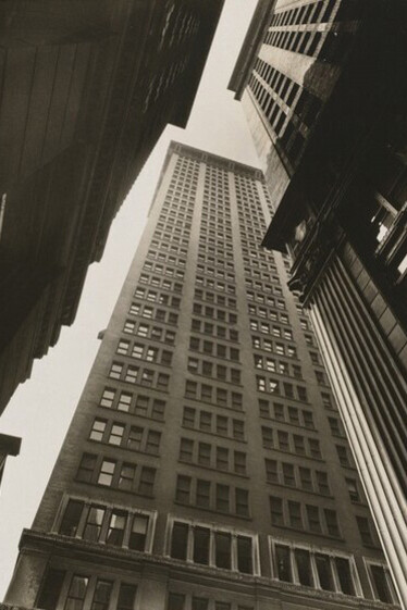 American Art, 1900–1950: Prints, Drawings, and Photographs. Courtesy of The National Gallery of Art