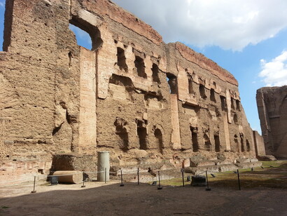 Roma. Muros de las antiguas termas