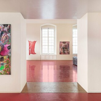 Exhibition view, Fremdkörper, Am Schwarzenbergplatz, Vienna, 2024. Courtesy of the artists and KOW/Berlin, LambdaLambdaLambda/Prishtina, Simone Subal/New York. Photo: kunst-dokumentation.com / Manuel Carreon Lopez