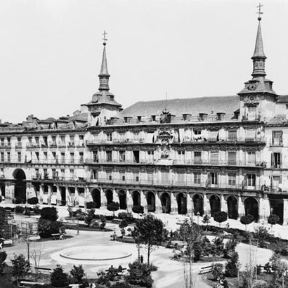 Jean Laurent el fotógrafo de Madrid en la segunda parte del siglo XIX. Plaza Mayor entre 1861-1880, España
