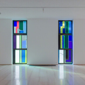 Maki Na Kamura, Steine legen, Äpfel lesen. Courtesy of Museum Dhondt-Dhaenens