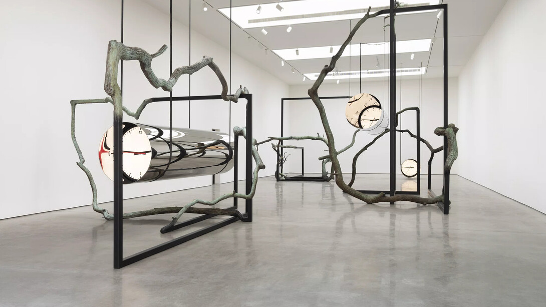 Alicja Kwade, Telos tales, exhibition view. Courtesy of Pace Gallery