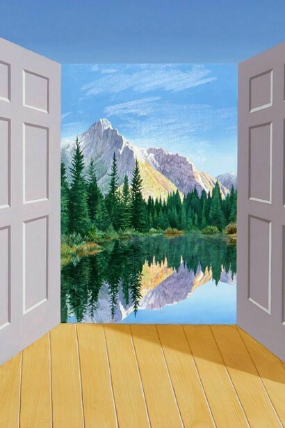 Patrick Hughes, Double Edged, 2006, oil on board construction, 19.75 x 57 x 7.5 inches, courtesy of Flowers Gallery