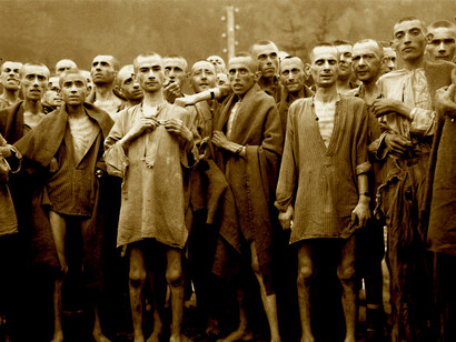 Prisioneros de un campo de concentración