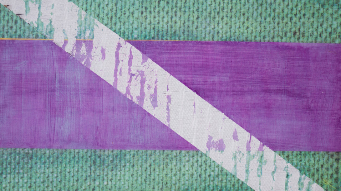 Jessica Mein, Trama quinze, 2014, acrylic glue on hemp, 56 x 75 cm