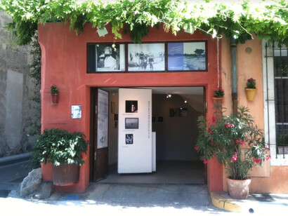 Ingresso dell'esposizione fotografica, Arles, Francia
