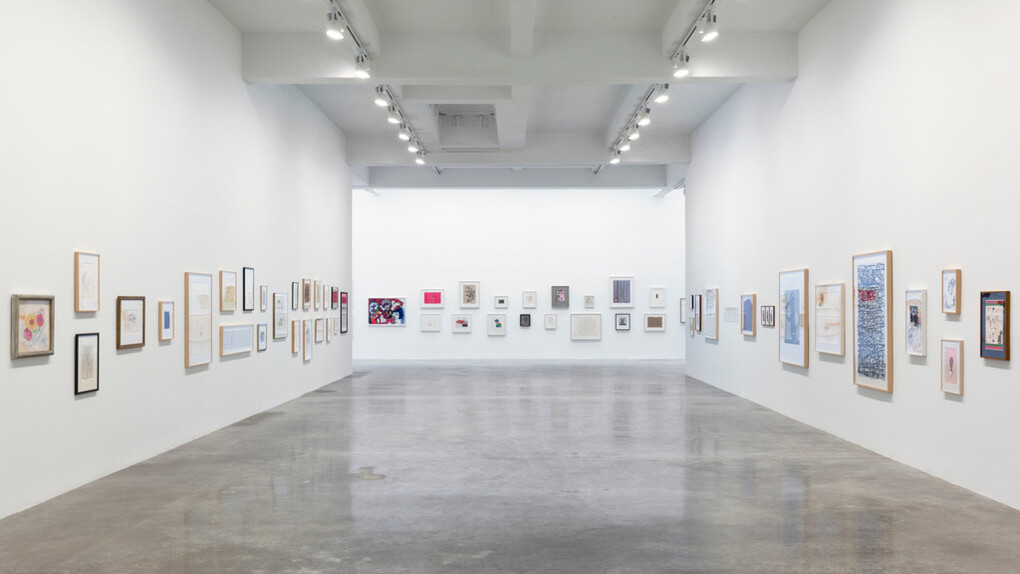 One hundred drawings. Courtesy of Matthew Marks Gallery