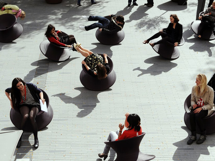 Heatherwick Studio, Spun Chair, 2007–11. Photo: Susan Smart