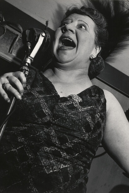 Lisette Model, Singer at the Cafe Metropole, New York City (detail), 1946. Courtesy of Albertina Museum