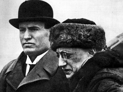 Il Popolo d’Italia, scrisse che durante il loro incontro i due avrebbero discusso della situazione politica, gettando le basi per degli accordi