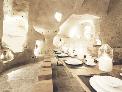 La zona lounge di un palazzotto di Matera