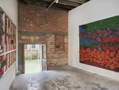 Elias Sime, Dichotomy ፊት አና ጀርባ, exhibition view. Courtesy of GRIMM Gallery