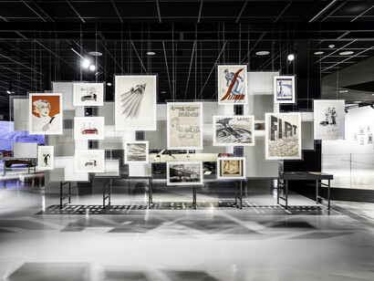 125 mal Fiat. Modernität durch Fiat-Bilder, ausstellungsansicht. Mit freundlicher genehmigung des Museo Nazionale dell’Automobile