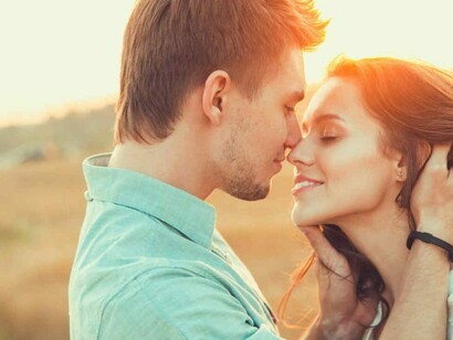Las mujeres tienden a buscar como pareja hombres parecidos a su padre o al marido de la madre