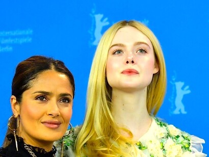 Salma Hayek y Elle Fanning, actrices de «The Roads Not Taken», de la directora británica Sally Potter