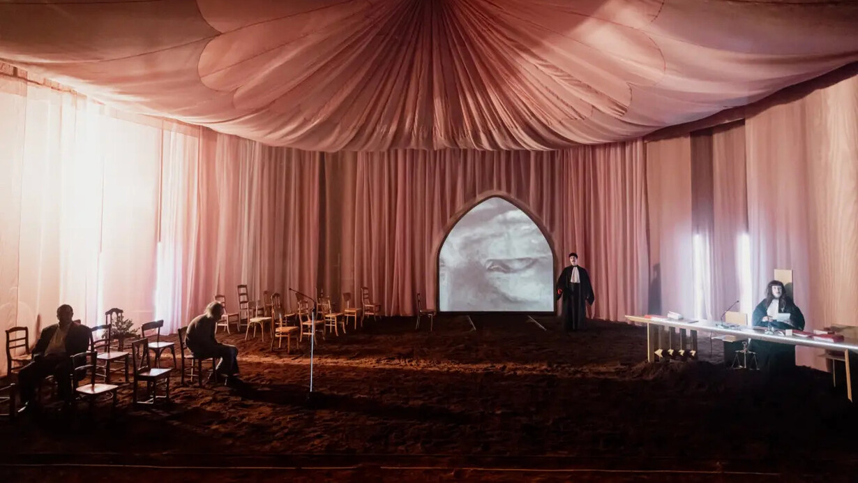Léviathan. Avec l'aimable autorisation du Les Célestins, Théâtre de Lyon