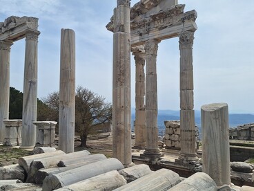 Antica città di Pergamo, situato nell'odierna Bergama, Turchia. Foto di Valeria Caldelli