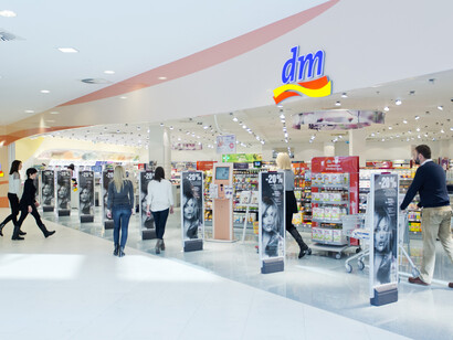 dm store