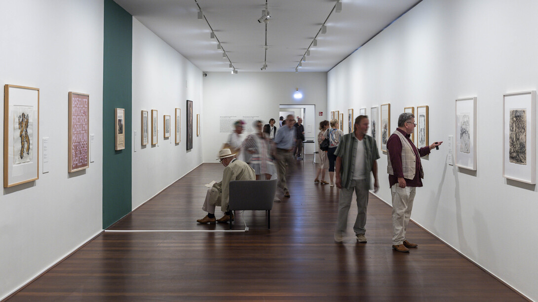 Georg Baselitz, Baselitz manifiestos, exhibition view. Courtesy of Museum der Moderne
