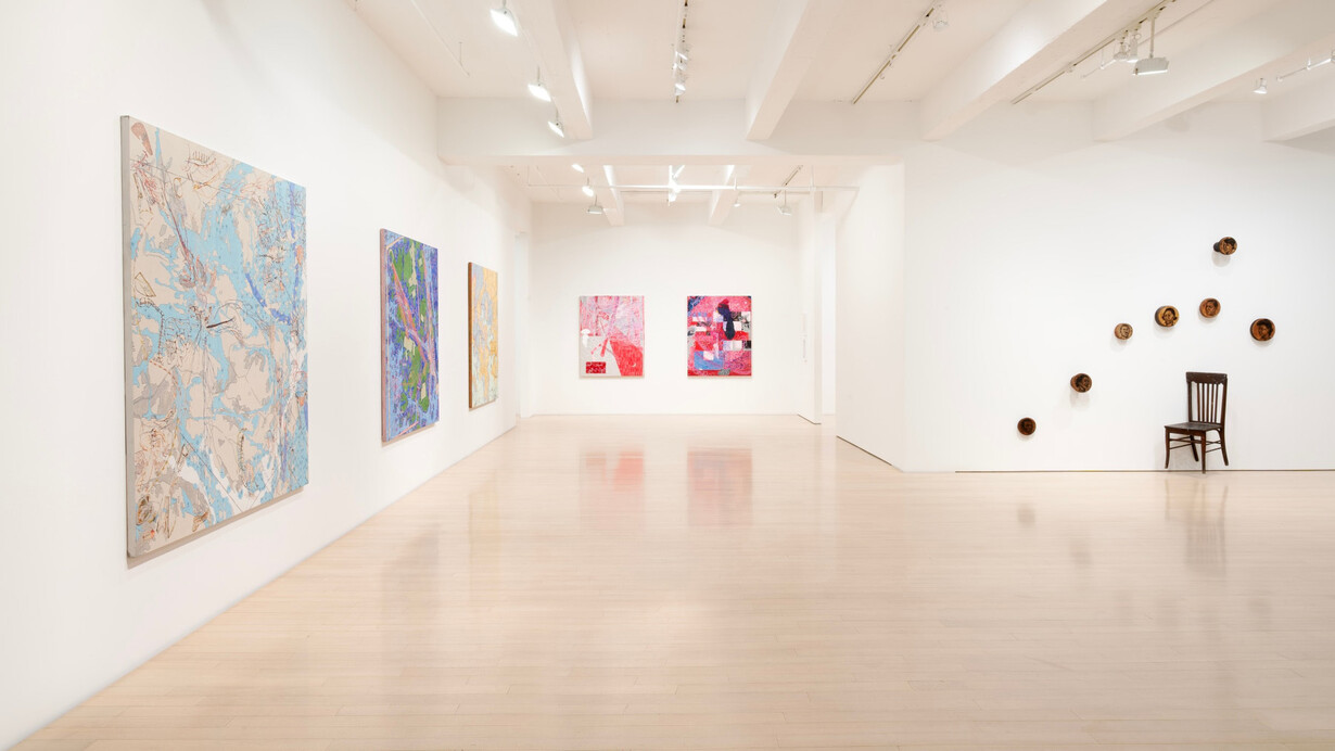 Various artists, Interlayered, exhibition view. Courtesy of DC Moore Gallery