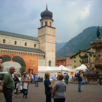 Piazza Duomo in occasione della sesta edizione del Festival dell'economia