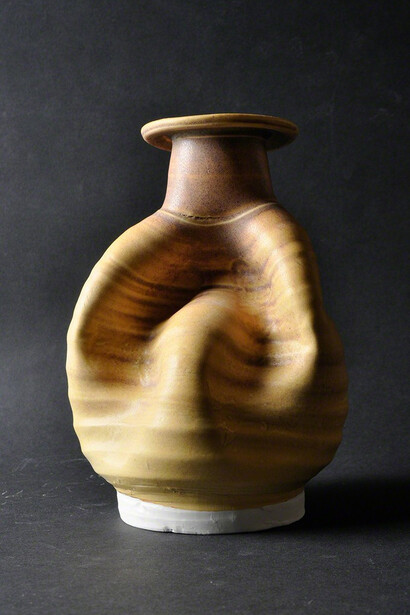 Zhuo Qi. Courtesy of Galerie Les Filles du Calvaire