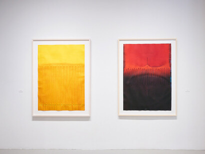 Sohan Qadri, In search of transcendence, exhibition view. Courtesy of Sundaram Tagore Gallery