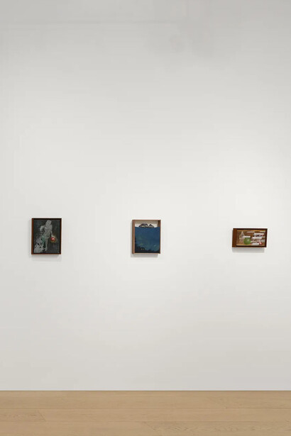 Various artists, Architects of absence, exhibition view. Courtesy of Gallery Wendi Norris